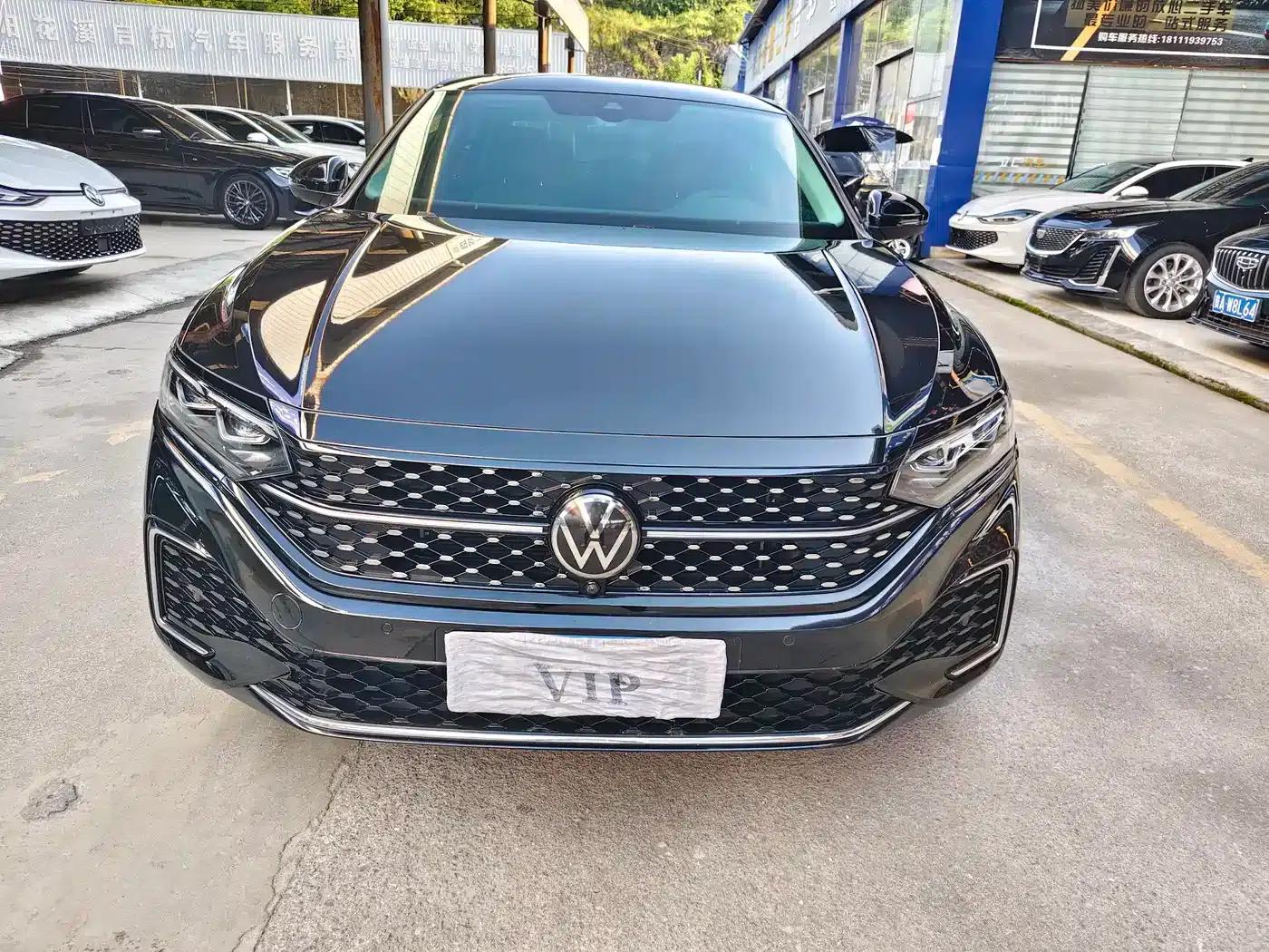 2023 Volkswagen Passat 330TSI Starry Sky Luxury Edition — миниатюра 2