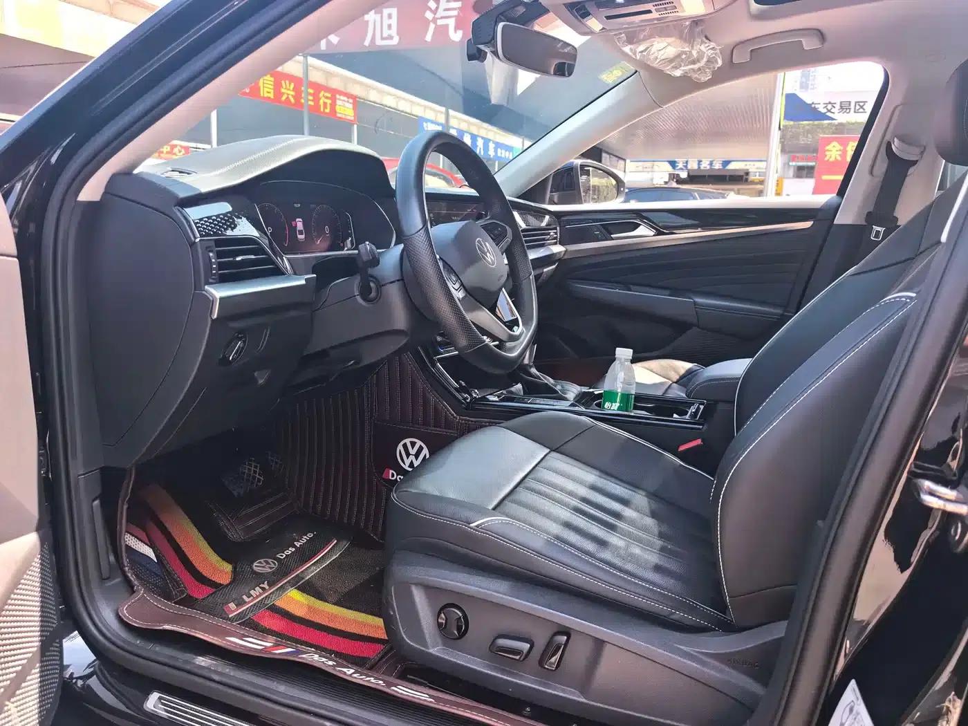 2022 Volkswagen Passat 330TSI Starry Sky Luxury Edition — миниатюра 4