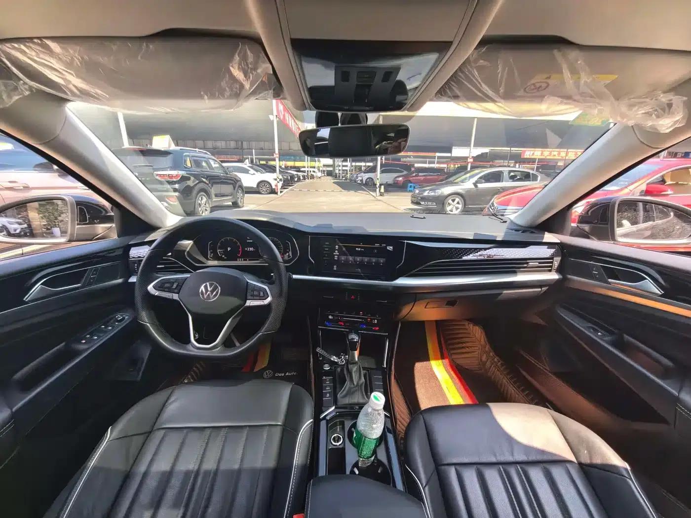 2022 Volkswagen Passat 330TSI Starry Sky Luxury Edition — миниатюра 7