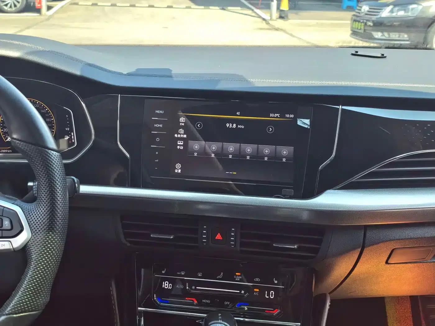2022 Volkswagen Passat 330TSI Starry Sky Luxury Edition — миниатюра 8