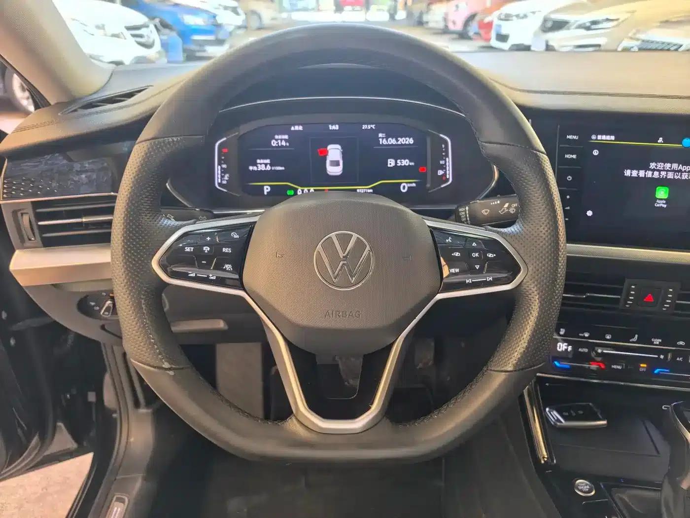 2023 Volkswagen Passat 330TSI Starry Sky Luxury Edition — миниатюра 6