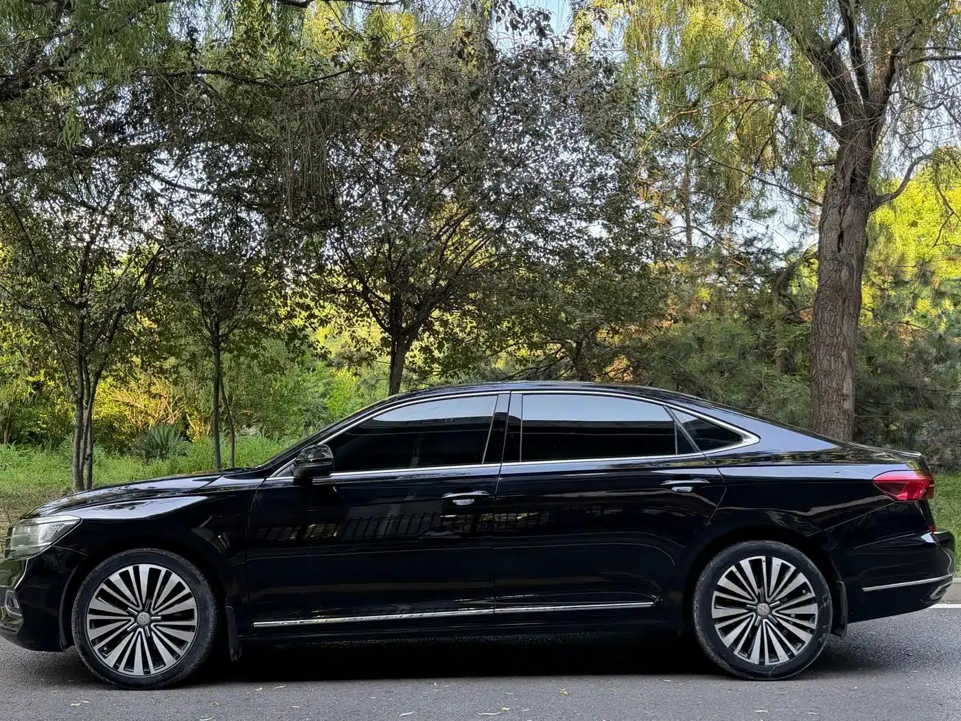 2019 Volkswagen Passat 330TSI Elite Edition (China VI Emission Standard) — миниатюра 3