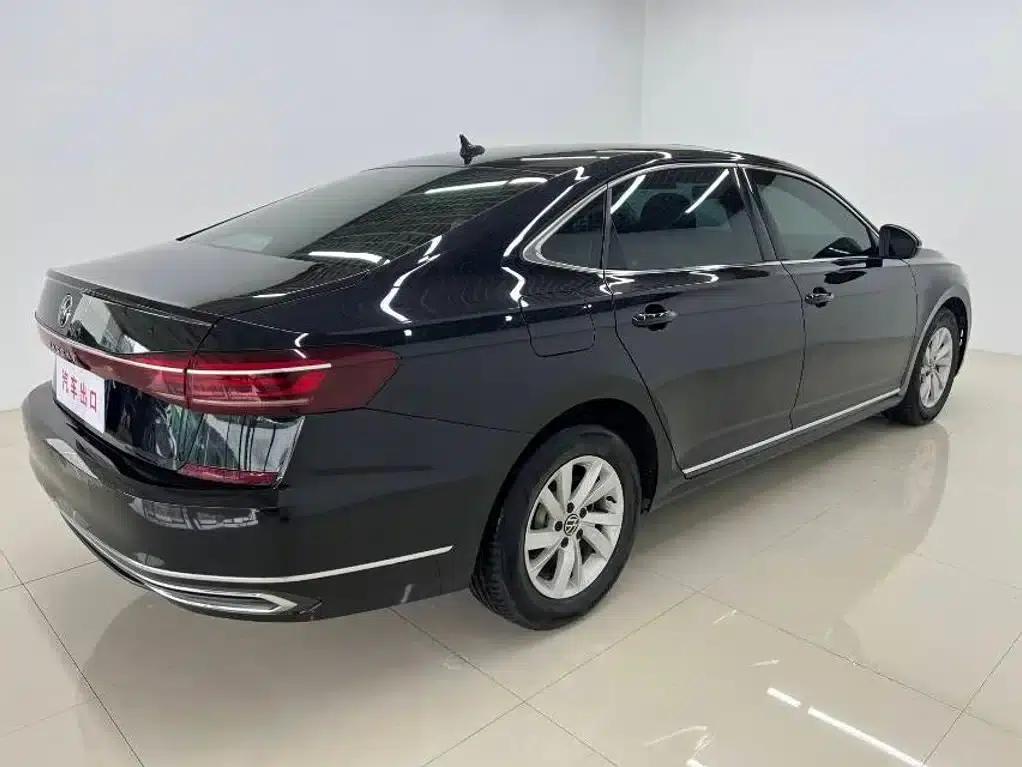 2022 Volkswagen Passat 280TSI Business Edition — миниатюра 4