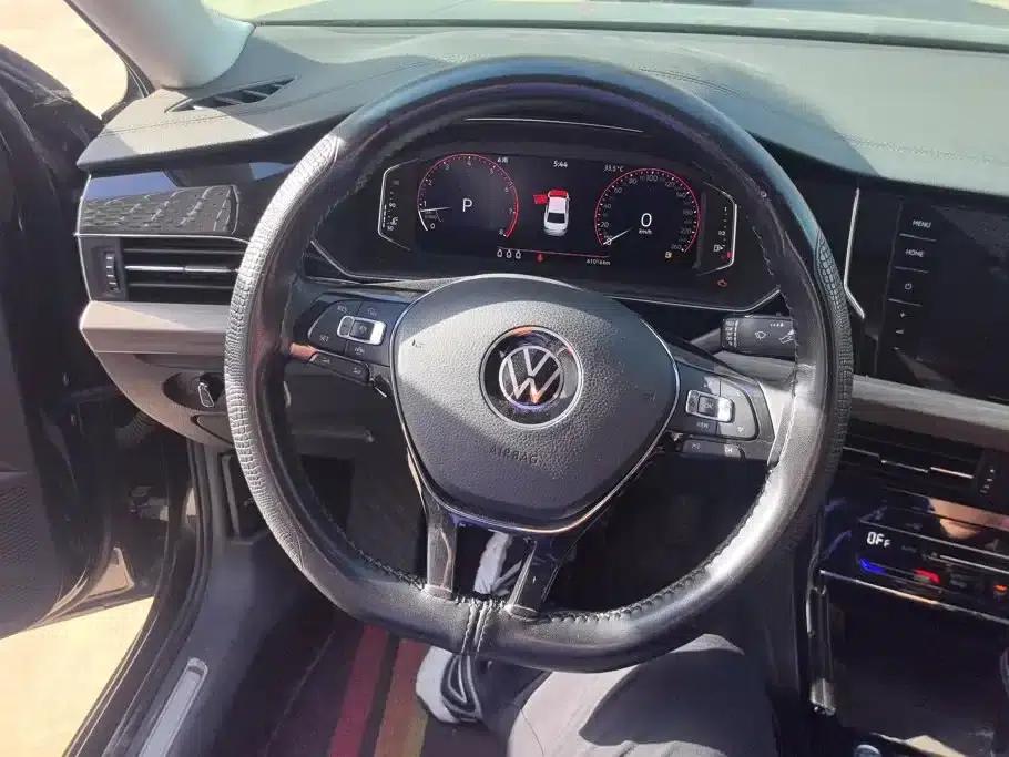 2021 Passat 330TSI Luxury Edition — миниатюра 15