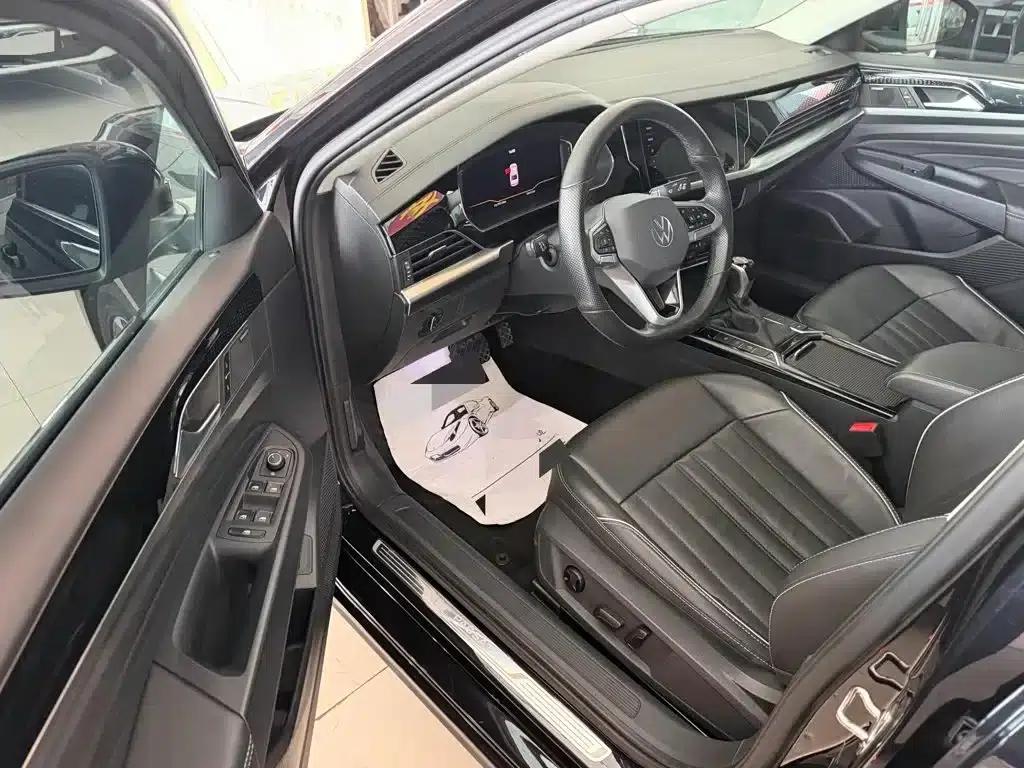 2022 Volkswagen Passat 330TSI Starry Sky Elite Edition — миниатюра 5