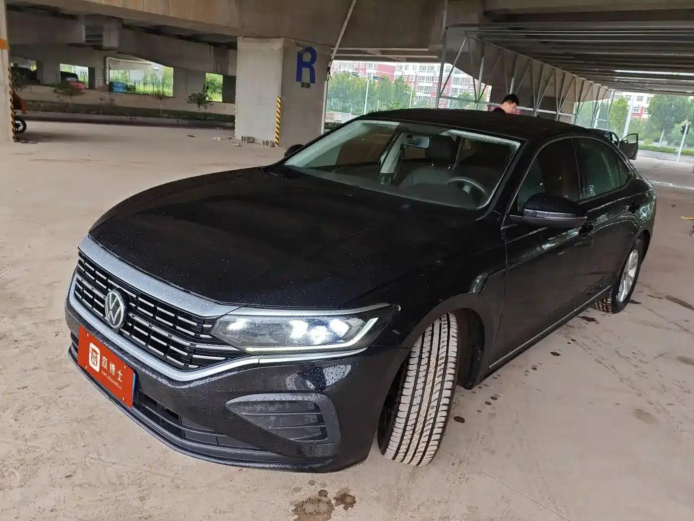 2022 Volkswagen Passat 280TSI Business Edition — миниатюра 1