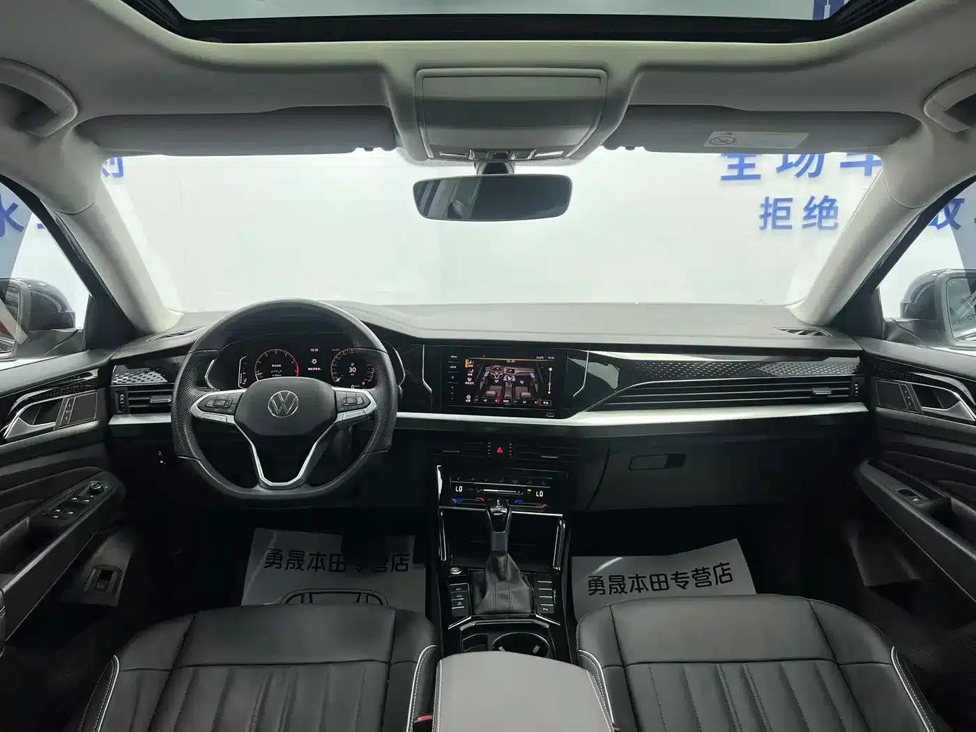 2022 Passat 280TSI Elite Edition — миниатюра 17