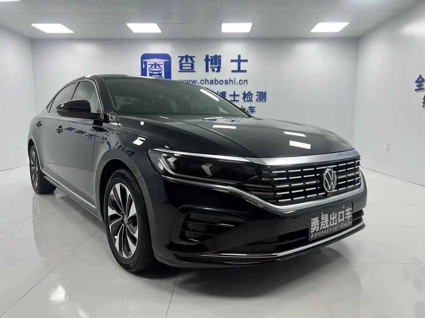 2022 Passat 280TSI Elite Edition — миниатюра 3