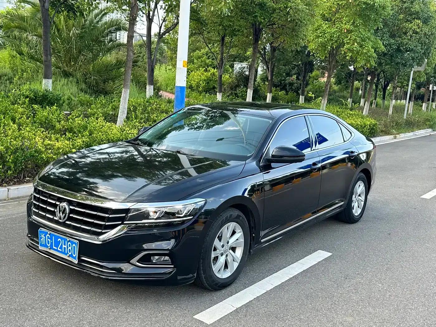 2020 Volkswagen Passat 280TSI Business Edition (China VI Emission Standard) — миниатюра 1