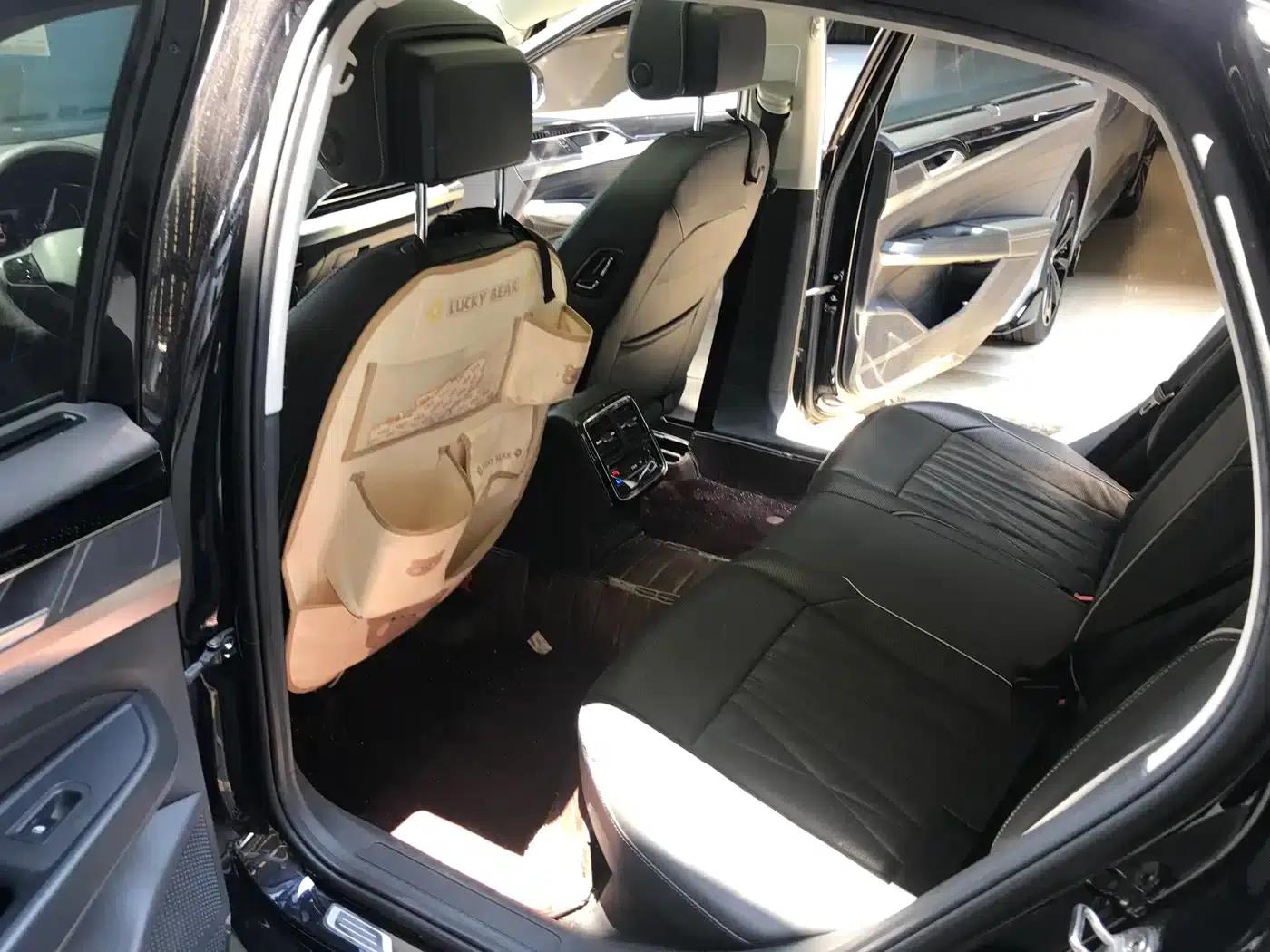 2022 Passat 330TSI Luxury Edition — миниатюра 13