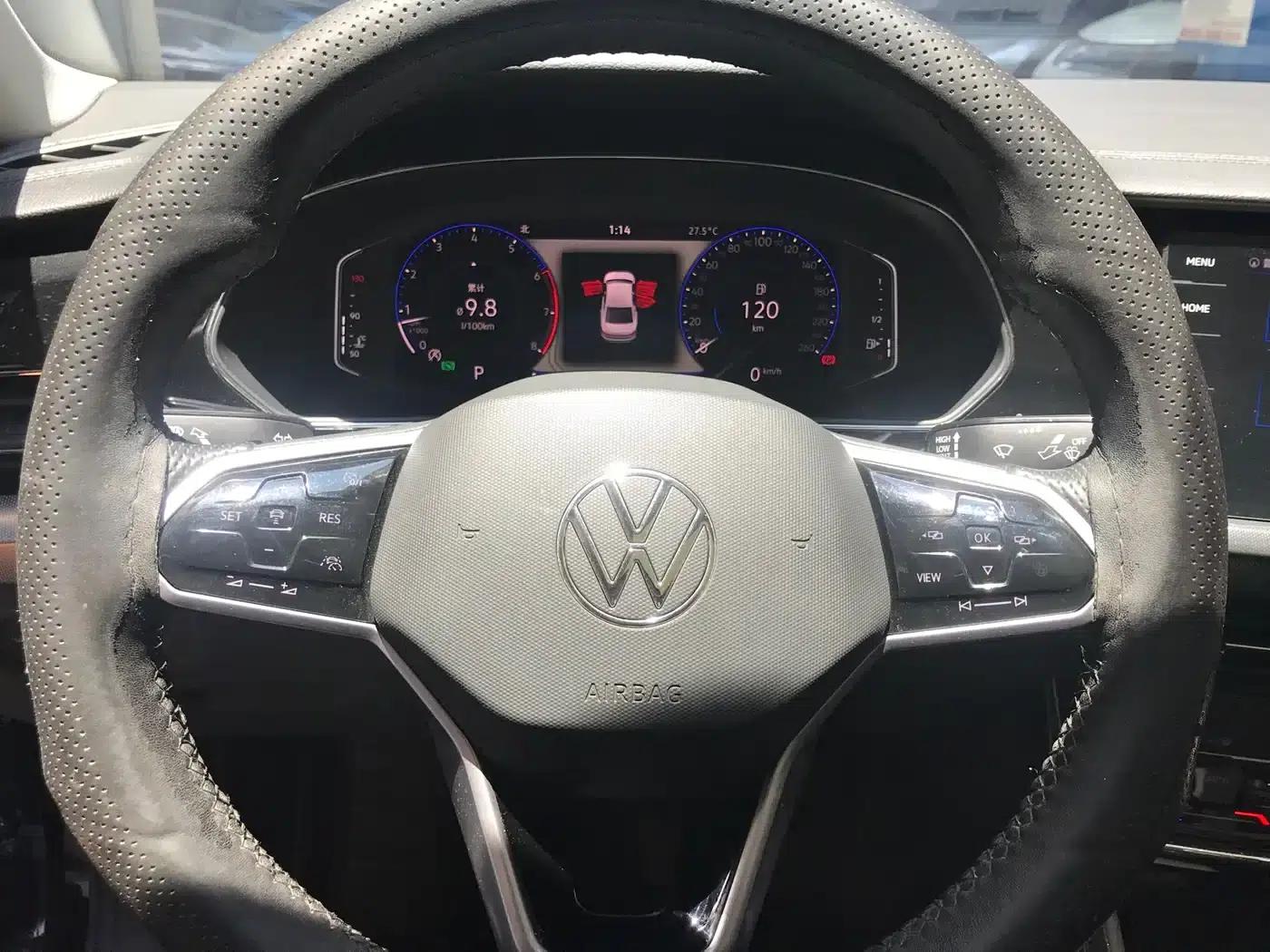 2022 Passat 330TSI Luxury Edition — миниатюра 10