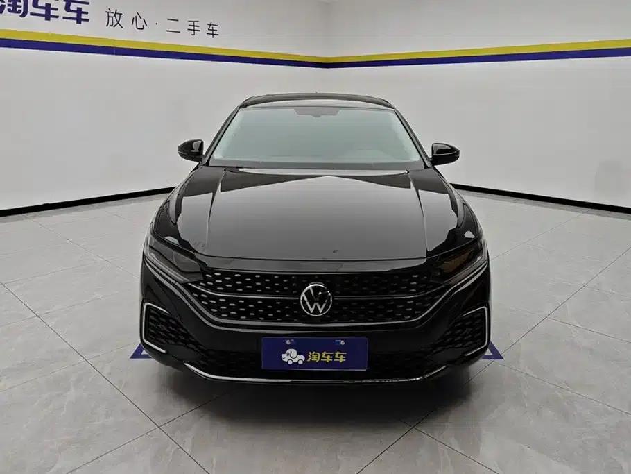 2023 Passat Facelift 330TSI Starry Sky Elite Edition — миниатюра 2