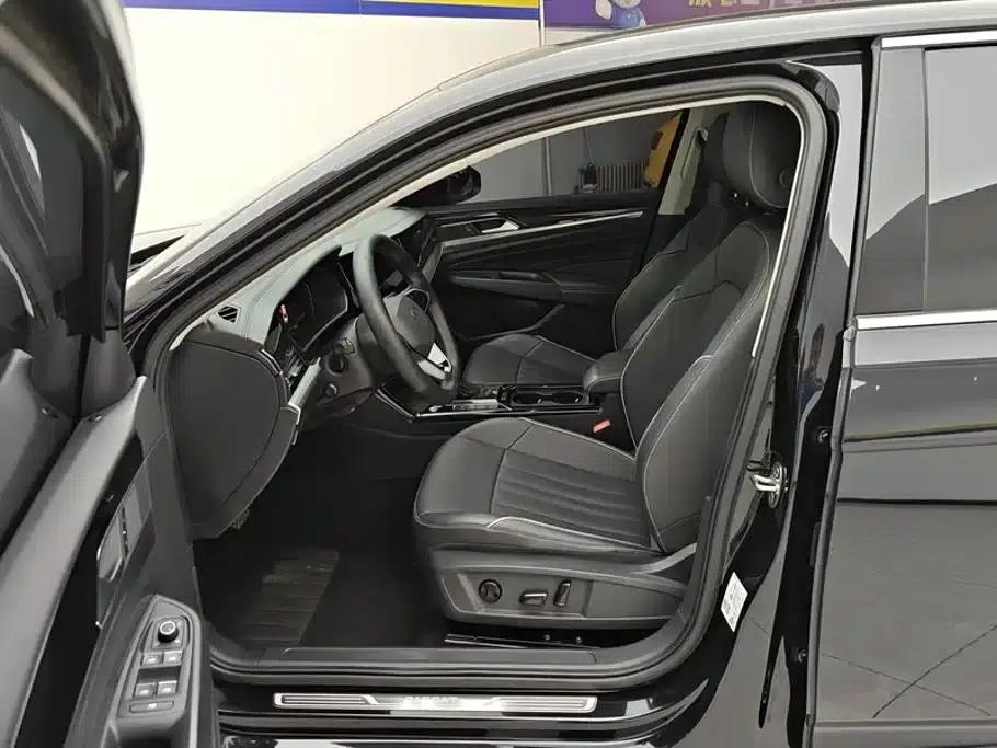 2023 Passat Facelift 330TSI Starry Sky Elite Edition — миниатюра 9