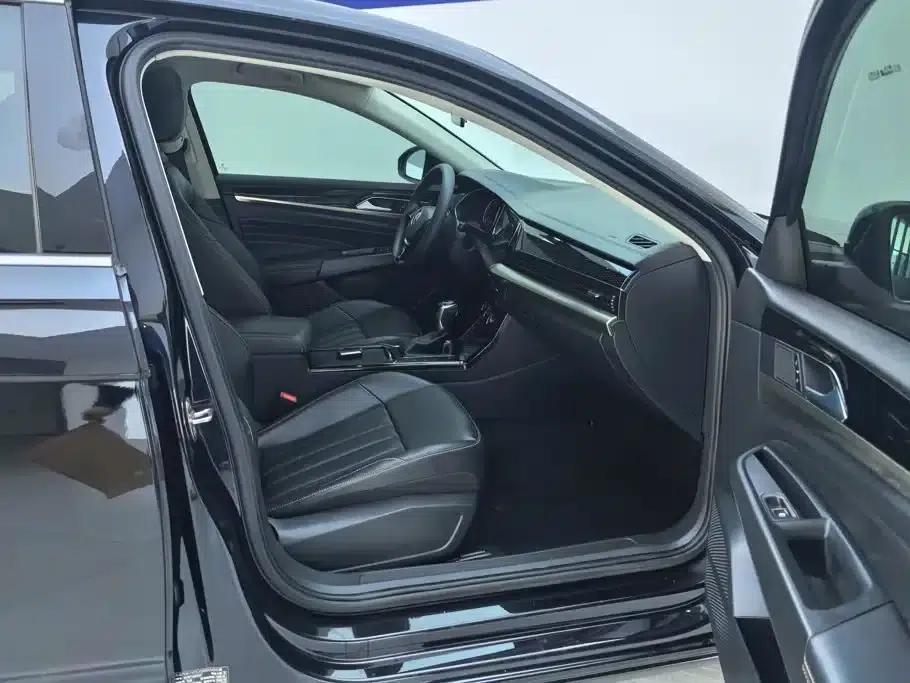 2019 Passat 280TSI Business Edition (China VI Emission Standard) — миниатюра 8