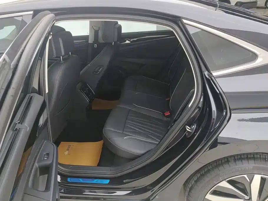 2022 Volkswagen Passat 330TSI Starry Sky Luxury Edition — миниатюра 11