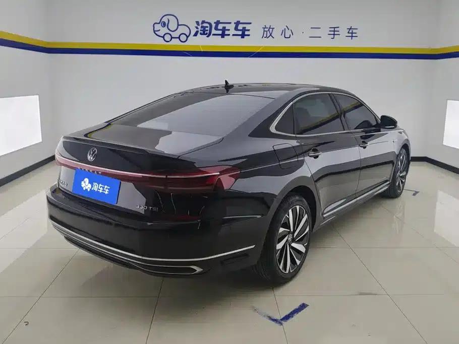 2022 Volkswagen Passat 330TSI Starry Sky Luxury Edition — миниатюра 3