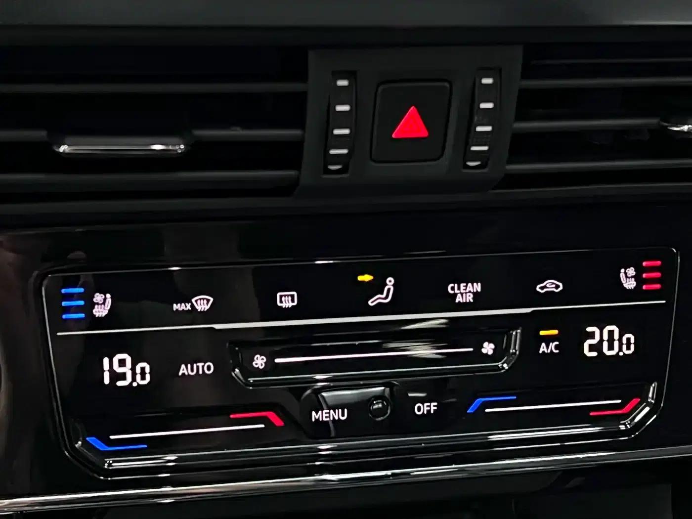 2025 Volkswagen Passat Outstanding Edition 330TSI Starry Sky Elite Edition — миниатюра 35