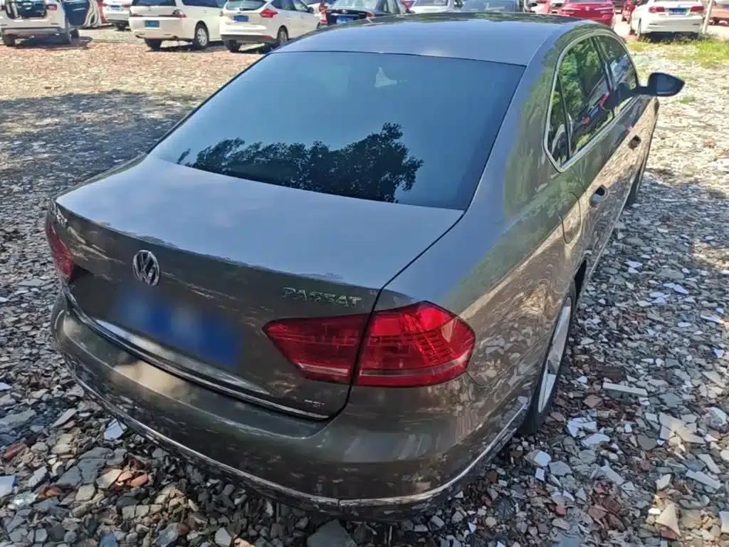 2013 Passat 2.0TSI DSG Royal Edition — миниатюра 7