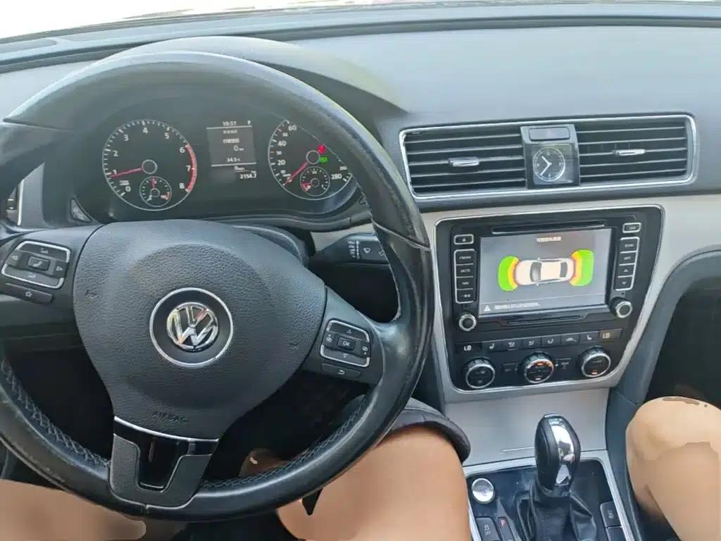 2013 Passat 2.0TSI DSG Royal Edition — миниатюра 10