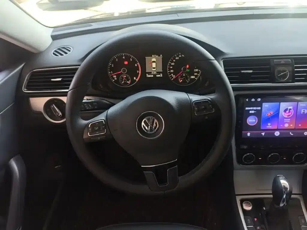 2014 Passat 1.8TSI DSG Royal Edition — миниатюра 11