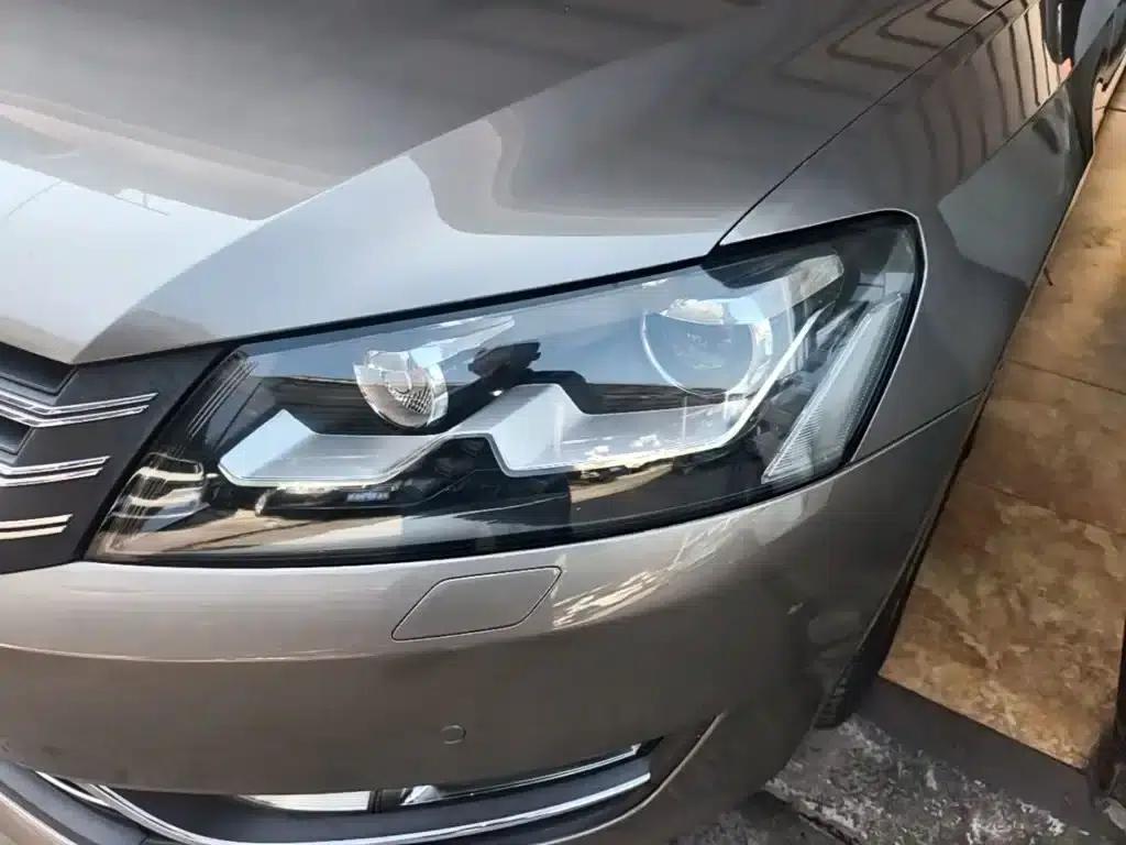 2014 Passat 1.8TSI DSG Royal Edition — миниатюра 24