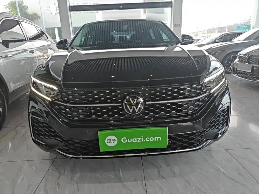 2023 Passat Facelift 330TSI Starry Sky Luxury Edition — миниатюра 3