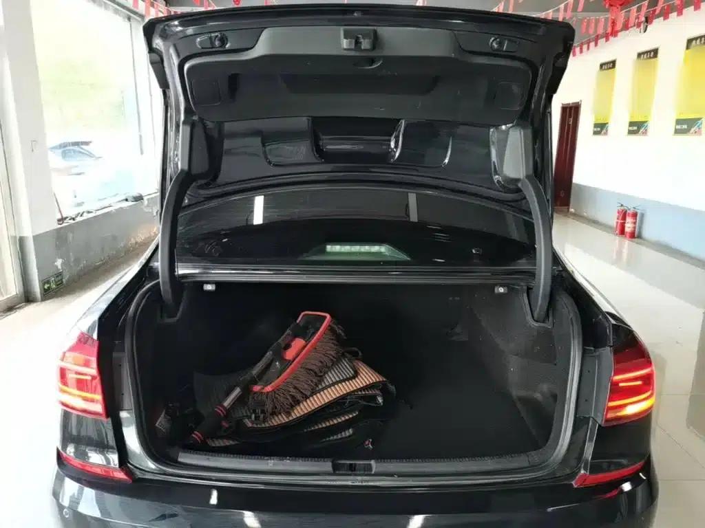 2017 Passat 330TSI DSG Premium Edition — миниатюра 19