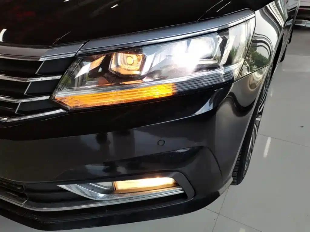 2017 Passat 330TSI DSG Premium Edition — миниатюра 24