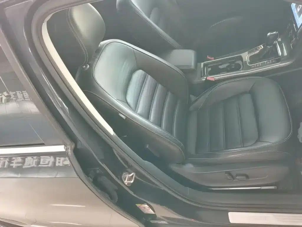 2017 Passat 330TSI DSG Premium Edition — миниатюра 25