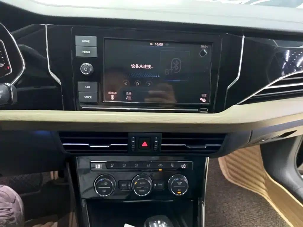 2019 Volkswagen Passat 330TSI Luxury Edition (China VI Emission Standard) — миниатюра 13