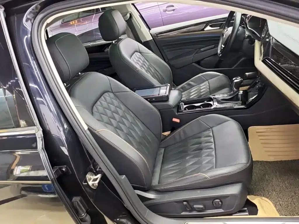 2019 Volkswagen Passat 330TSI Luxury Edition (China VI Emission Standard) — миниатюра 25