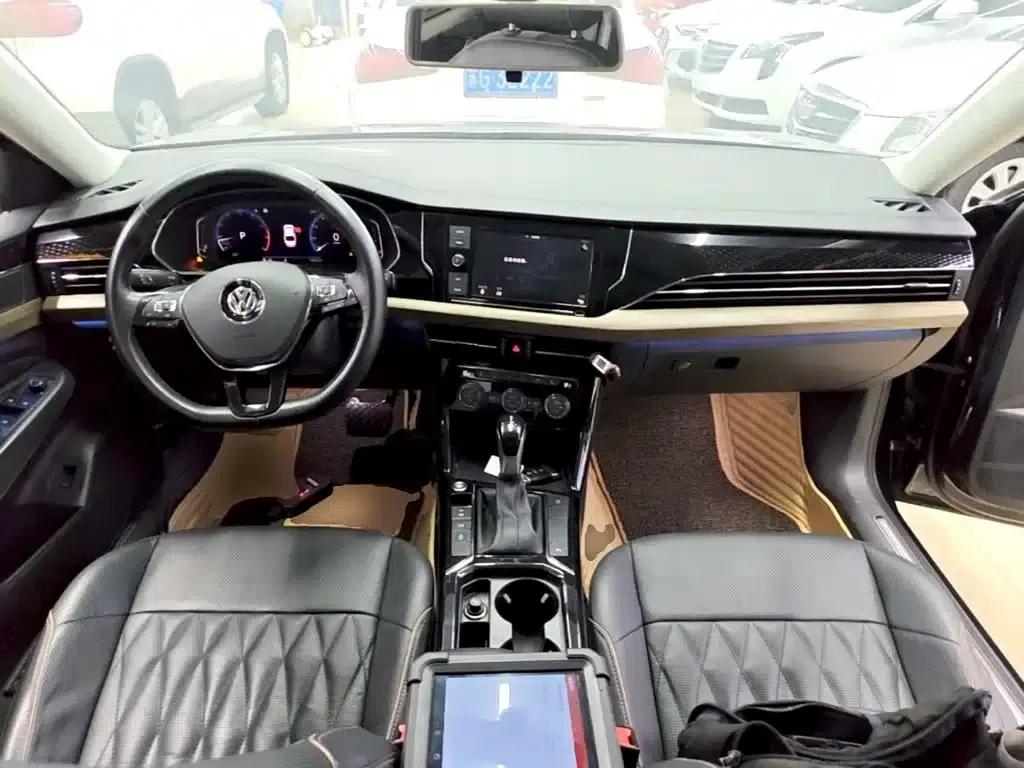 2019 Volkswagen Passat 330TSI Luxury Edition (China VI Emission Standard) — миниатюра 10
