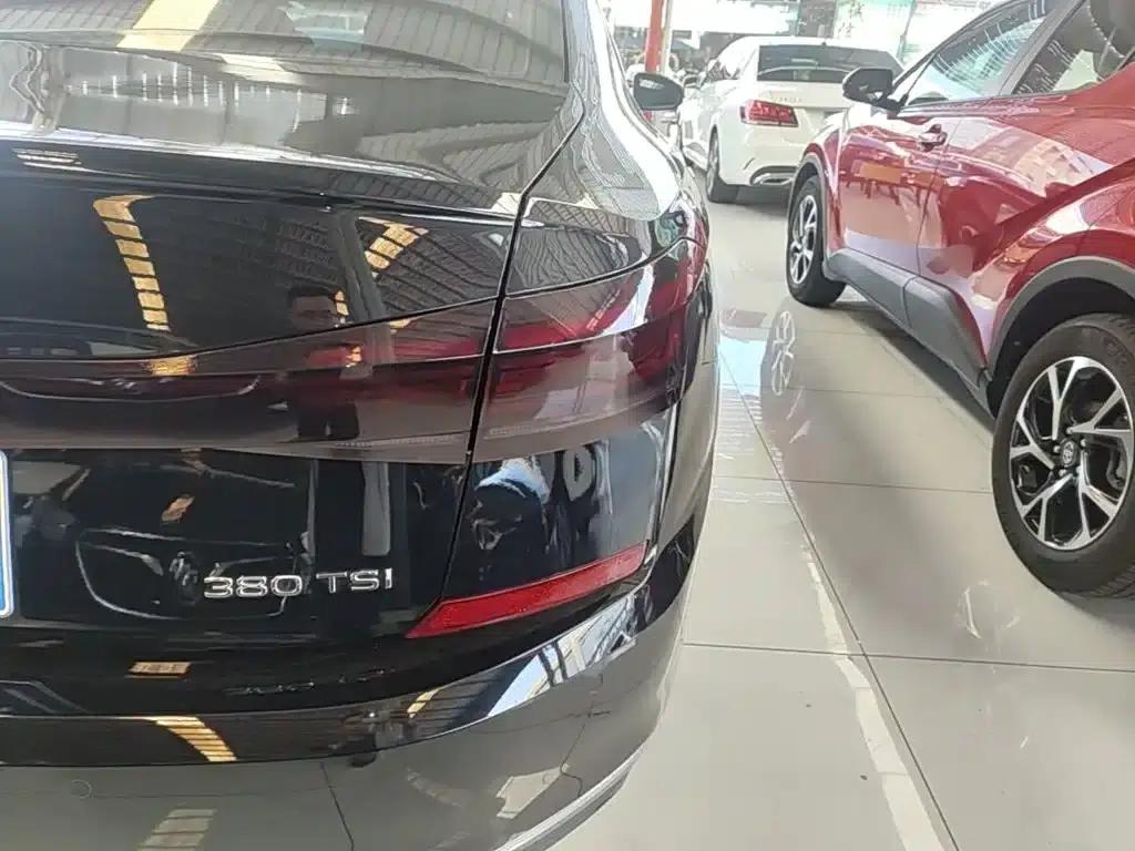 2025 Volkswagen Passat Outstanding Edition 330TSI Starry Sky Elite Edition — миниатюра 8