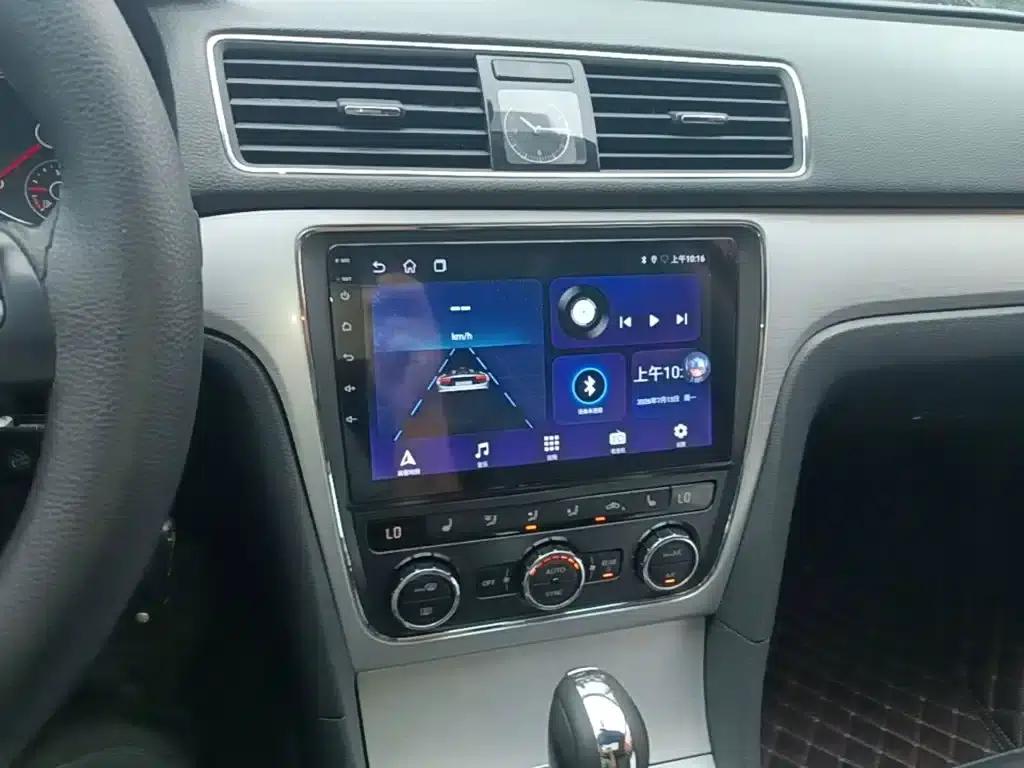 2015 Passat 1.8TSI DSG Premium Edition — миниатюра 13