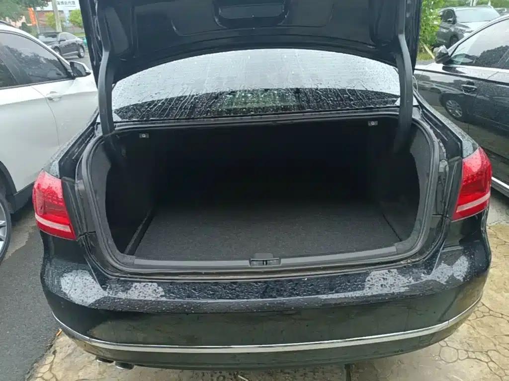 2015 Passat 1.8TSI DSG Premium Edition — миниатюра 19