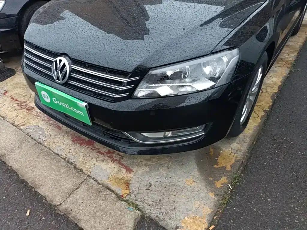 2015 Passat 1.8TSI DSG Premium Edition — миниатюра 24