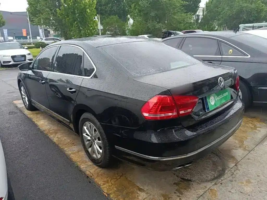 2015 Passat 1.8TSI DSG Premium Edition — миниатюра 5