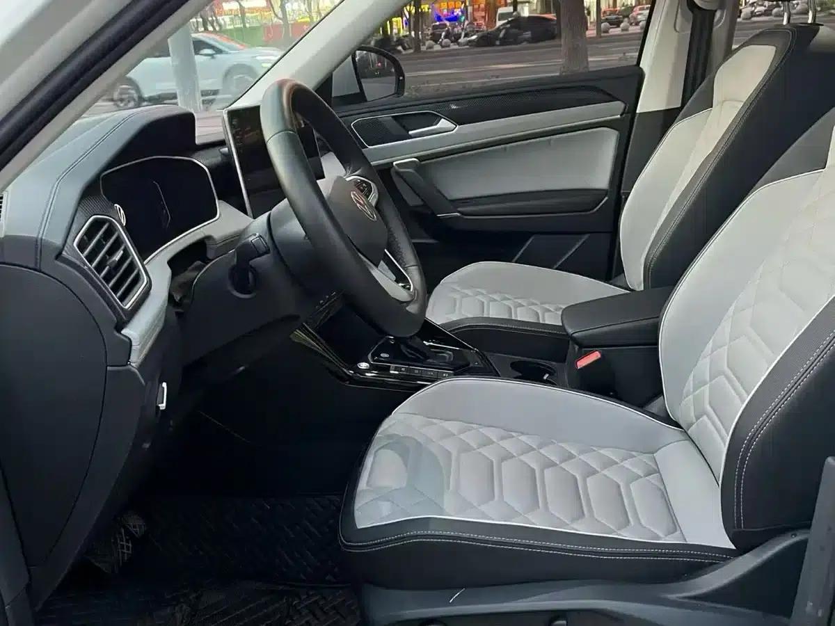 Tayron 2023 300TSI 2WD Luxury Plus Advanced Edition — миниатюра 4