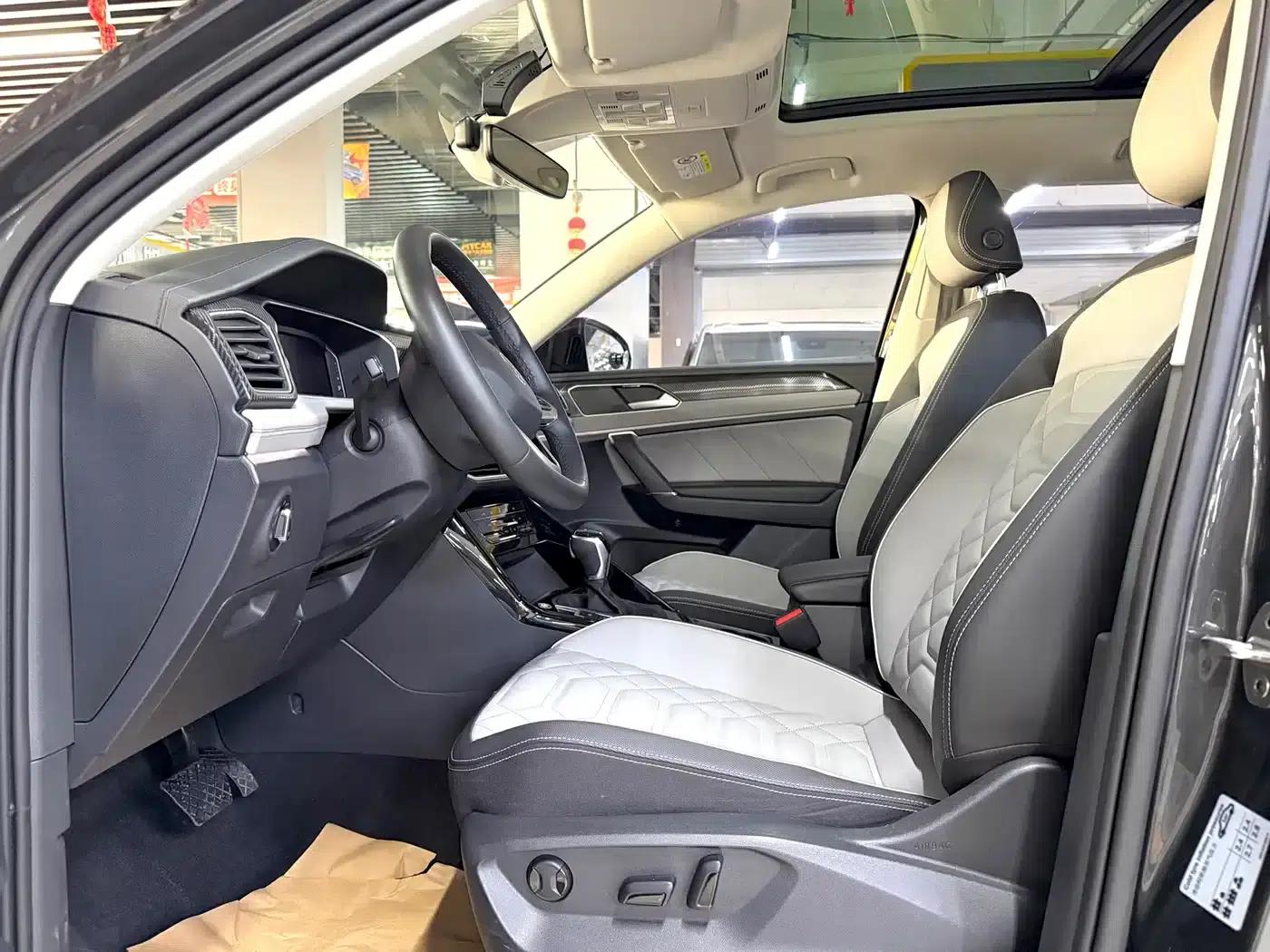 Tayron 2023 280TSI 2WD Luxury Plus Advanced Edition — миниатюра 7