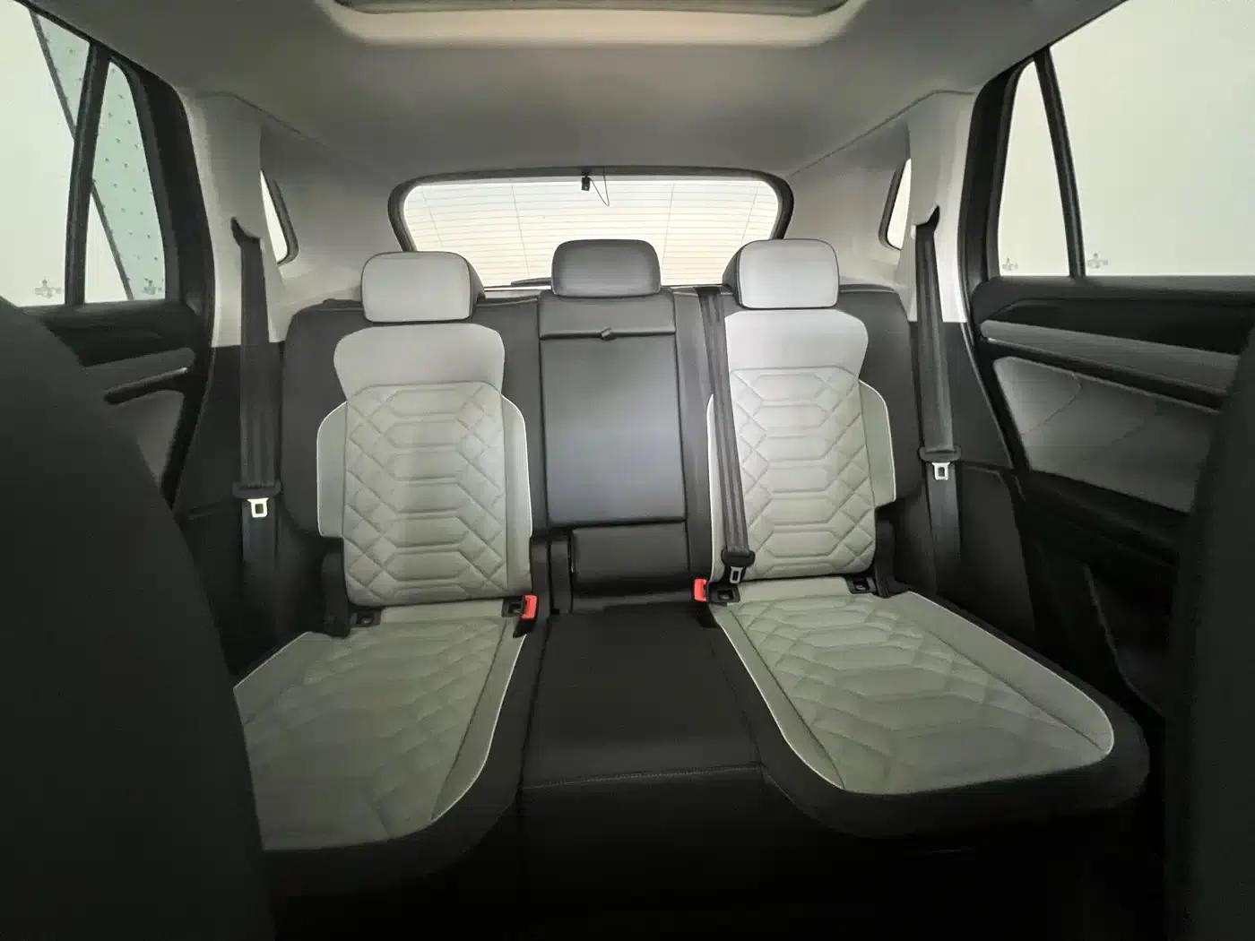 Tayron 2023 280TSI 2WD Luxury Plus Advanced Edition — миниатюра 29