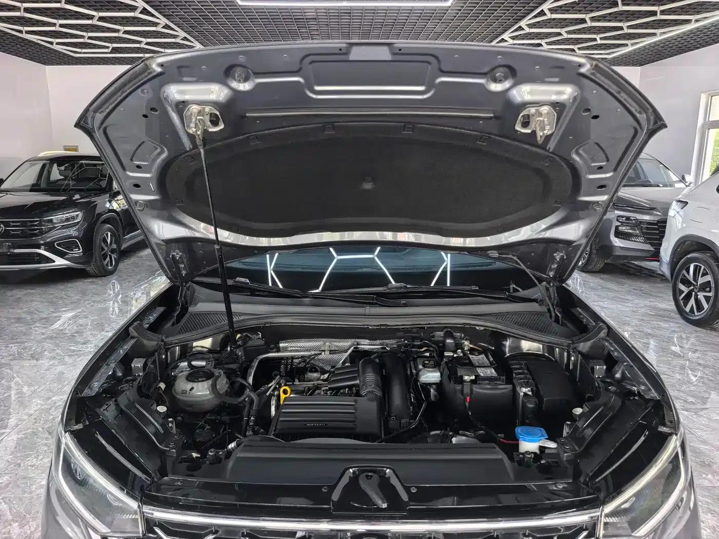 Tayron 2023 280TSI 2WD Luxury Plus Advanced Edition — миниатюра 22