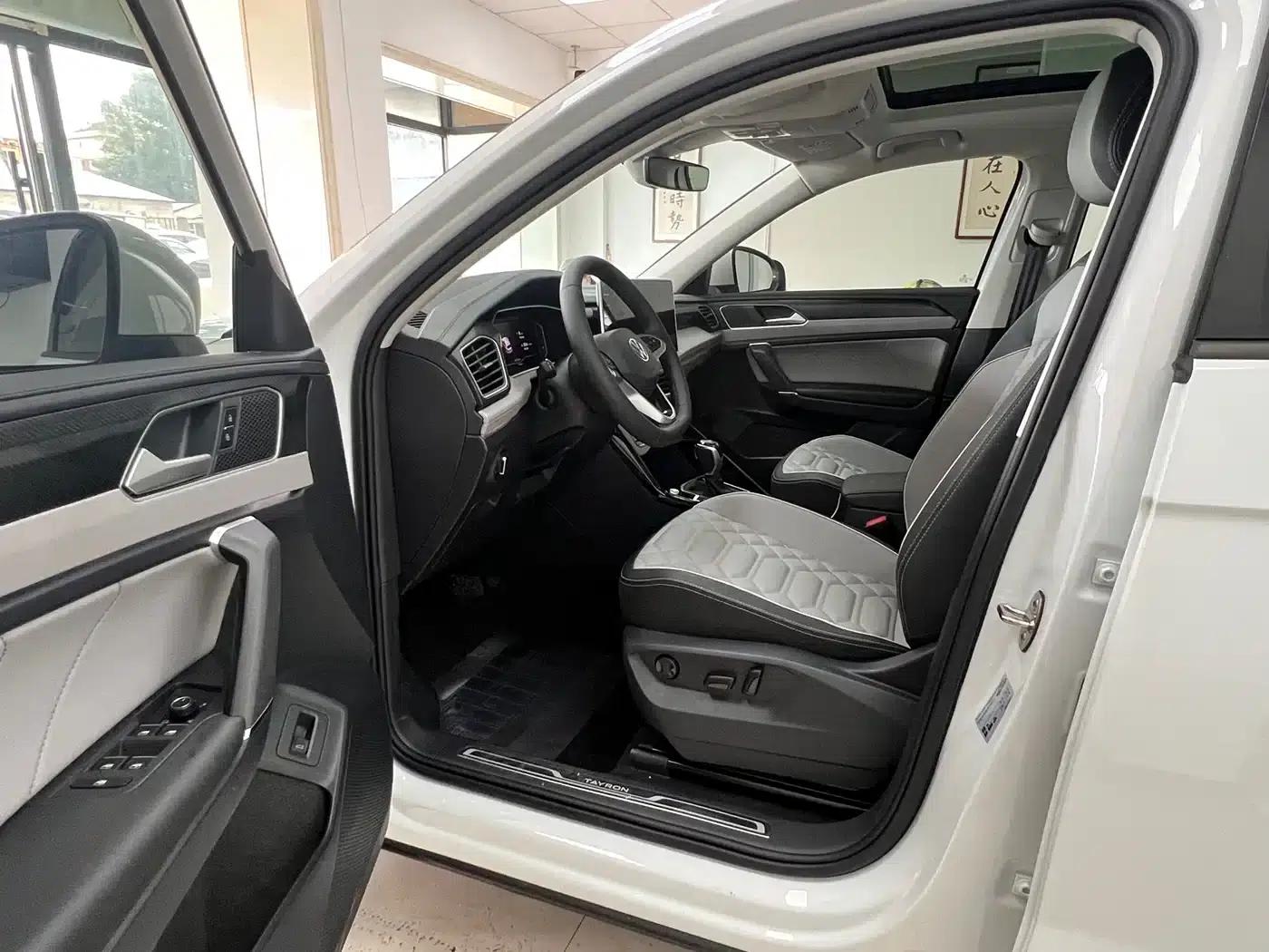 Tayron 2023 280TSI 2WD Luxury Plus Advanced Edition — миниатюра 7