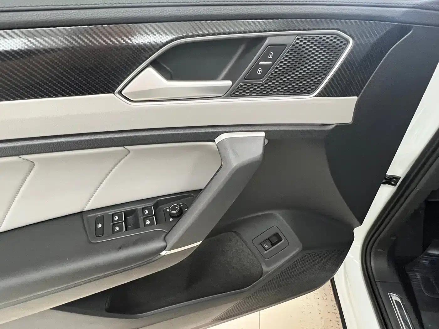 Tayron 2023 280TSI 2WD Luxury Plus Advanced Edition — миниатюра 8