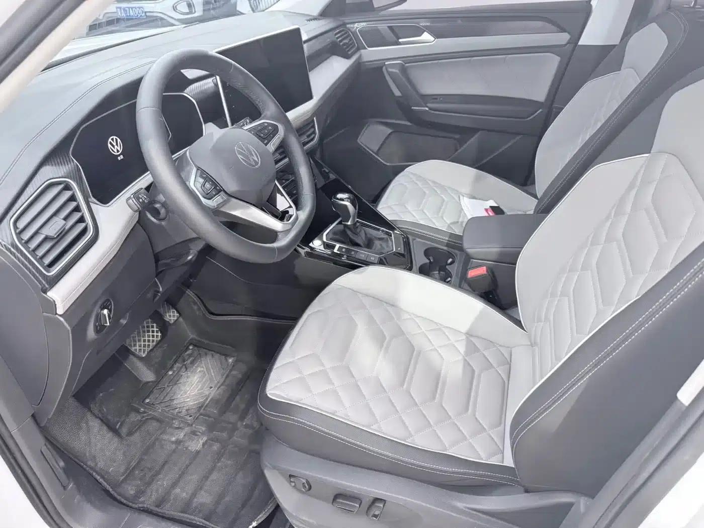 Tayron 2023 280TSI 2WD Luxury Plus Advanced Edition — миниатюра 11