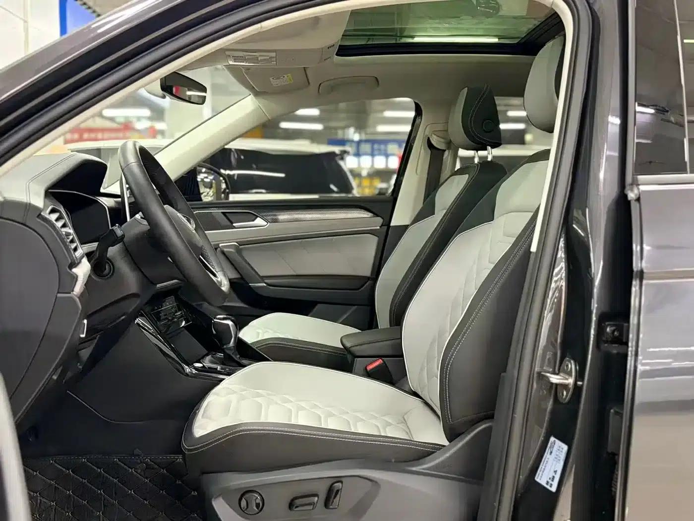 Tayron 2023 280TSI 2WD Luxury Plus Advanced Edition — миниатюра 4