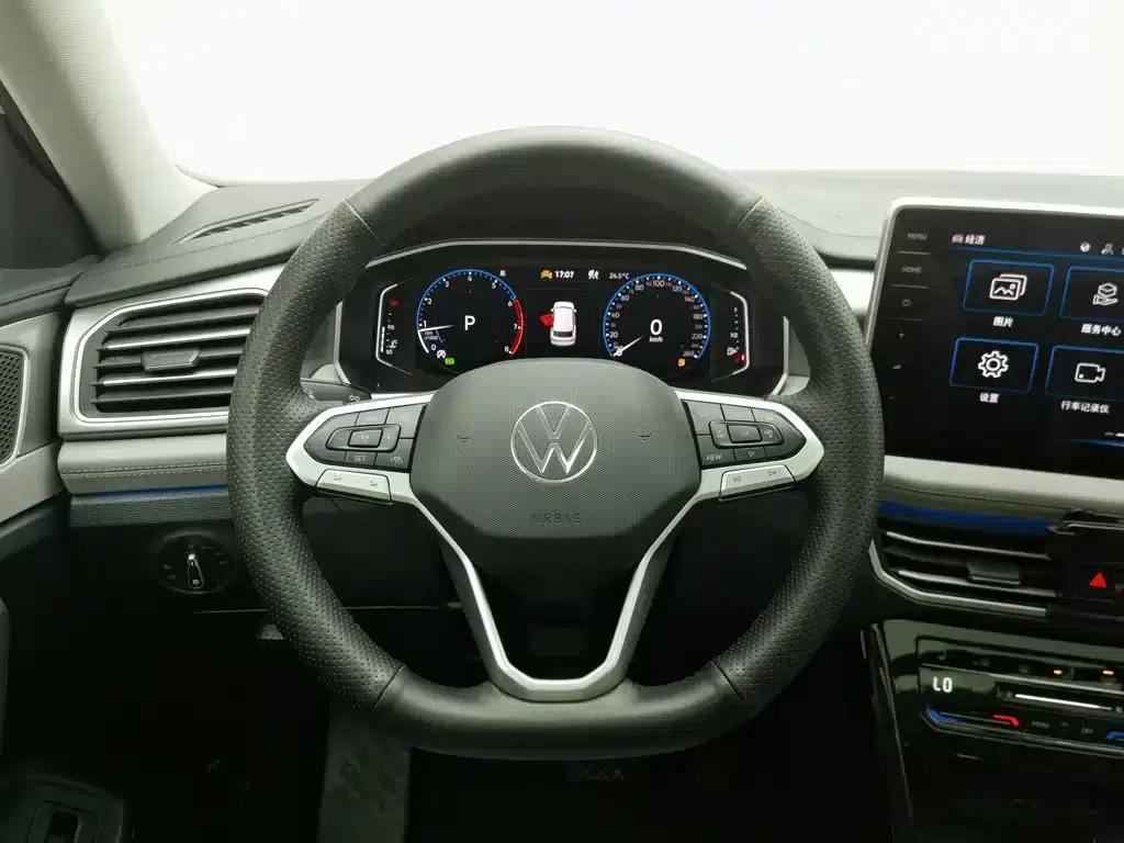 Tayron 2023 330TSI 2WD R-Line High-Performance Edition — миниатюра 11