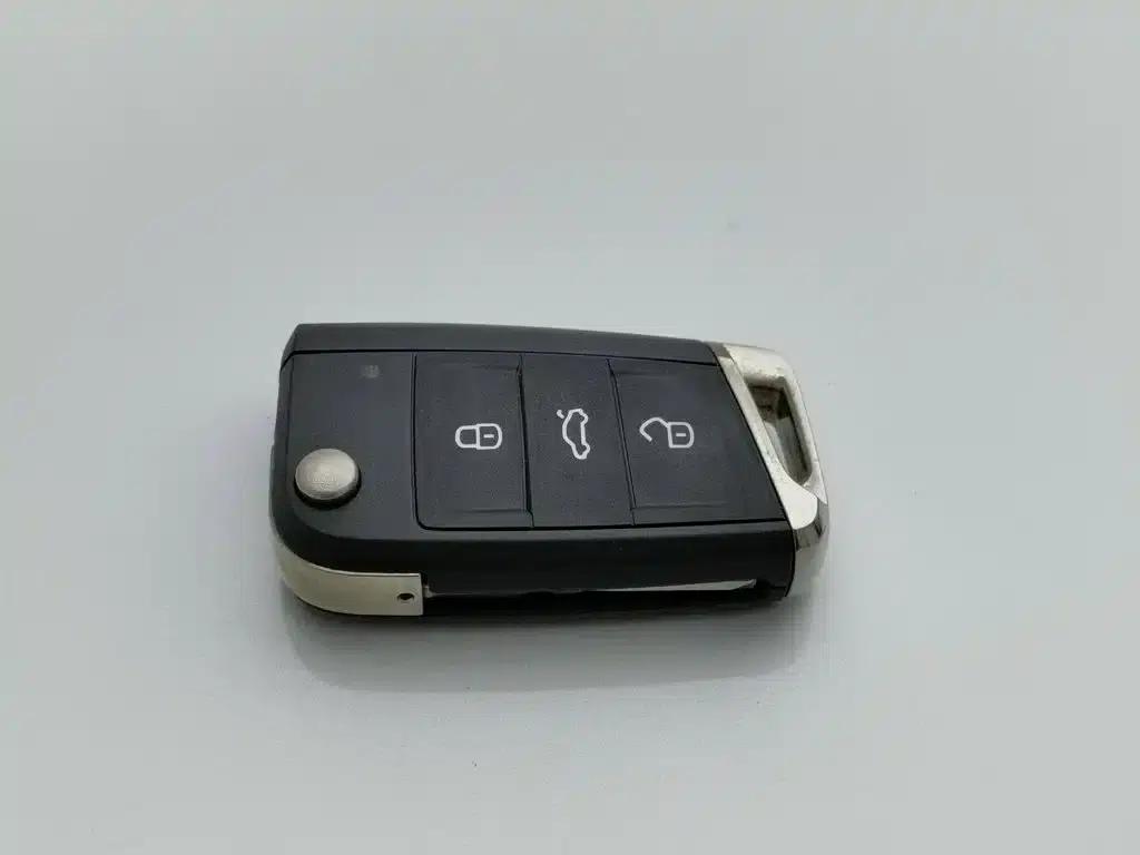 Tayron 2023 330TSI 2WD R-Line High-Performance Edition — миниатюра 19