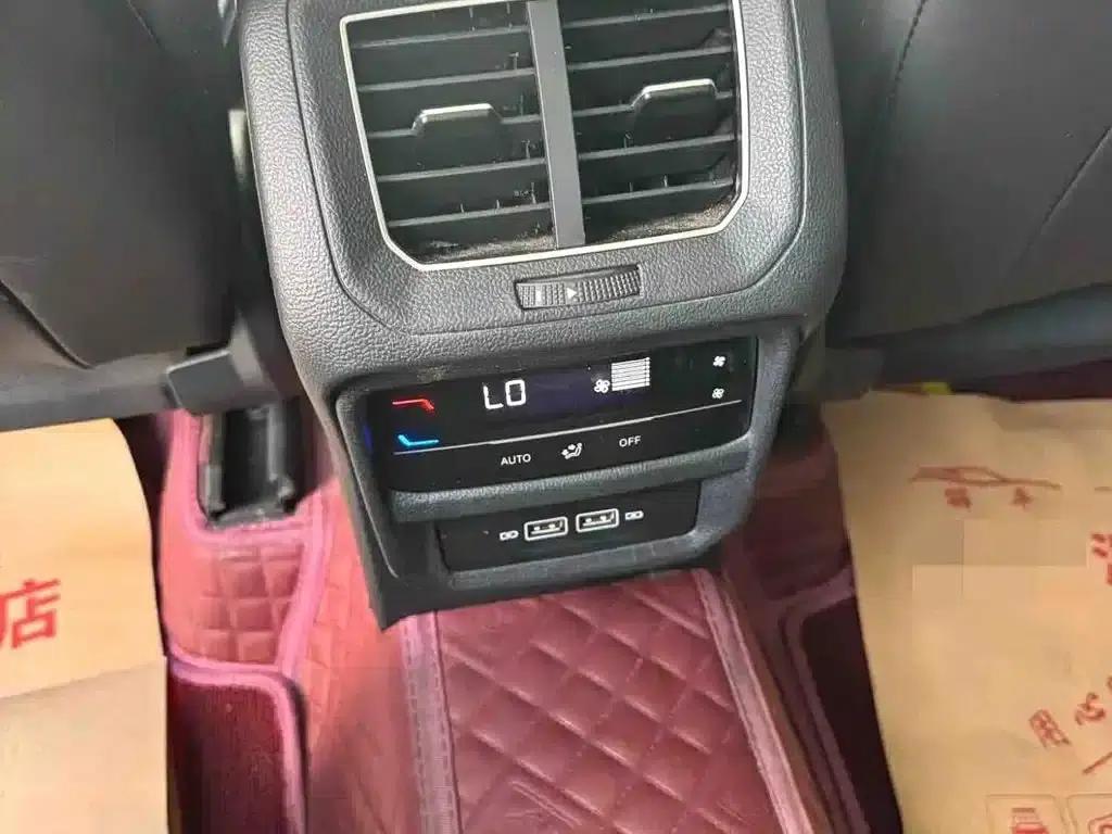 Tayron 2024 330TSI 2WD Luxury Plus Advanced Edition — миниатюра 7