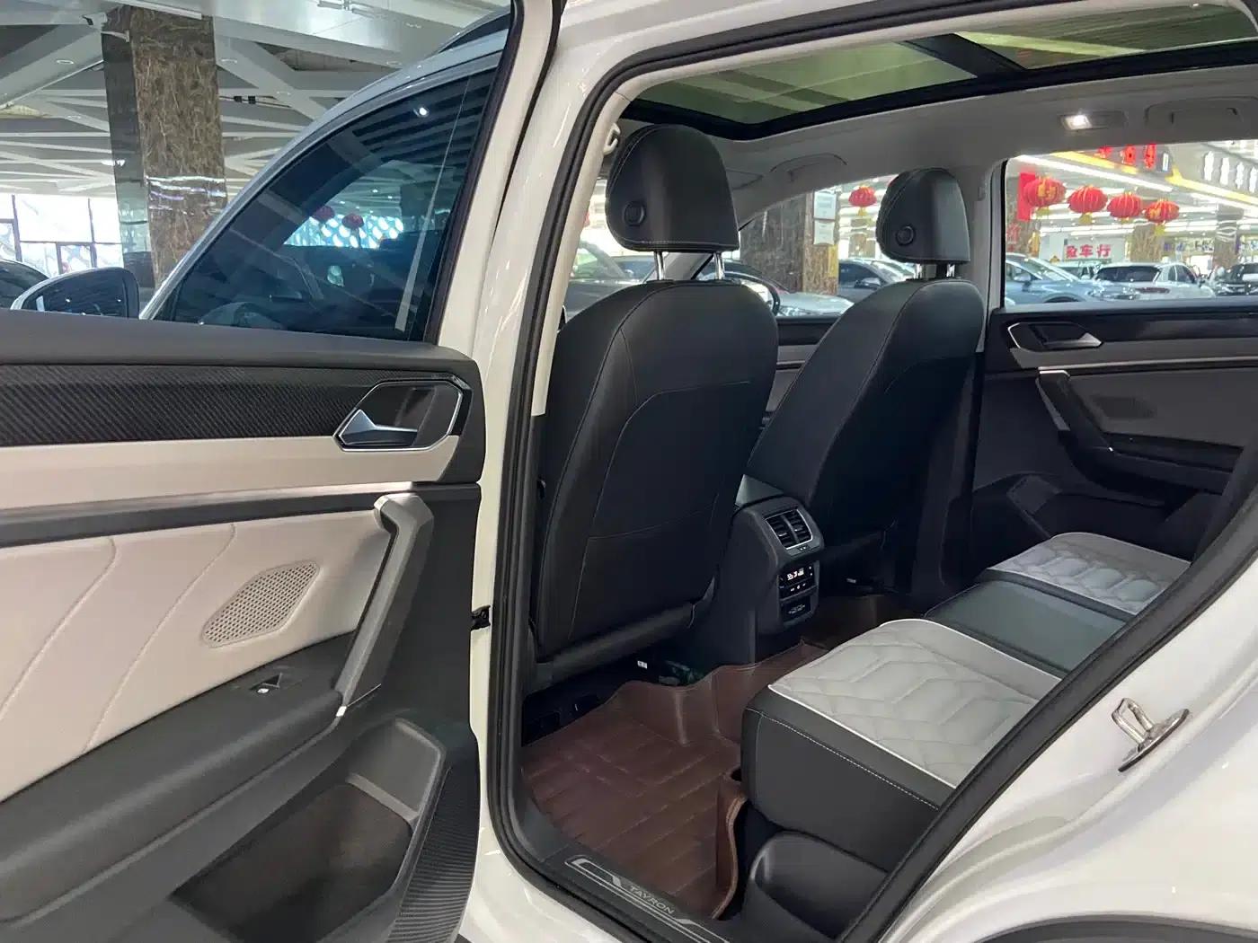 Tayron 2023 280TSI 2WD Luxury Plus Advanced Edition — миниатюра 8