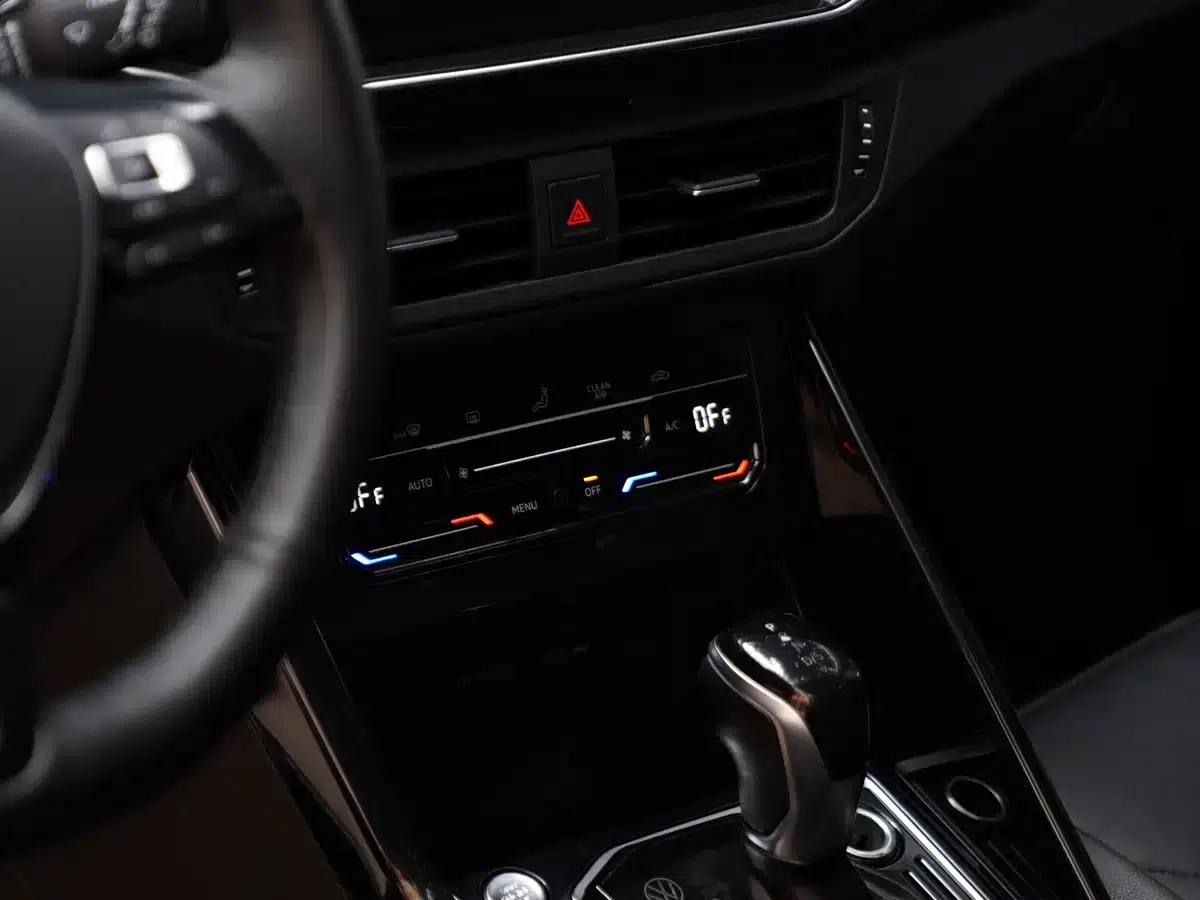 Tayron 2022 330TSI 2WD Luxury Intelligent Edition — миниатюра 13